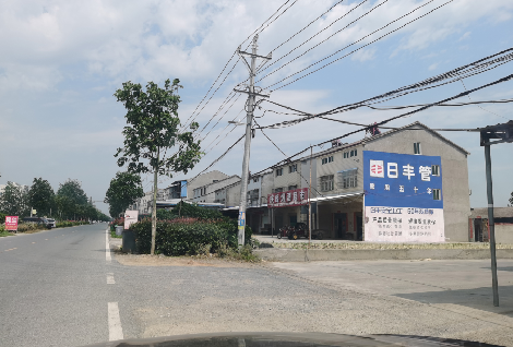 乐平如何能保证墙体广告的醒目性？